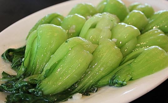 牛奶的補(bǔ)鈣的效果低于青菜！
