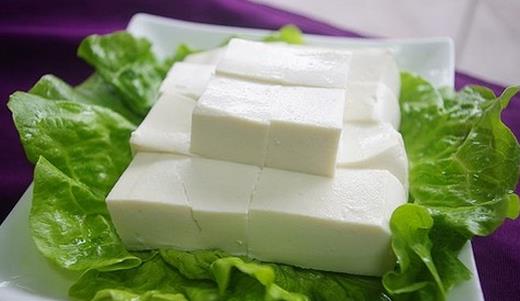 豆腐加蛋黃補(bǔ)鈣多 4種方法吃豆腐更有營養(yǎng)