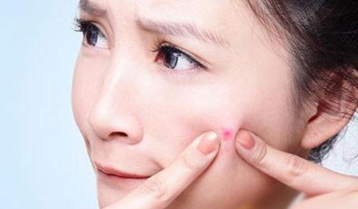 秋燥上火“爆痘”，虛實(shí)要分清
