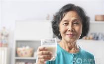 老年人保持快樂有四個(gè)絕招！