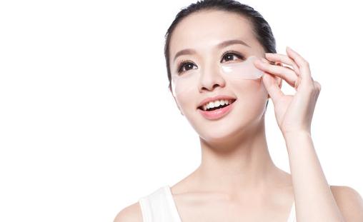 孕婦吃綠葉蔬菜不會(huì)長(zhǎng)胖哦！