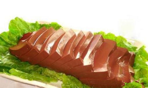 吃什么食物能補(bǔ)鐵？補(bǔ)鐵要注意什么？