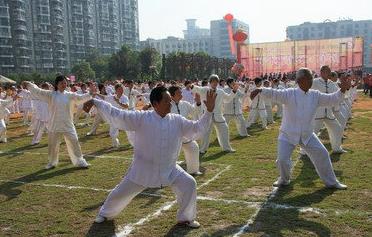 老人如何運(yùn)動(dòng)能強(qiáng)肺又增壽