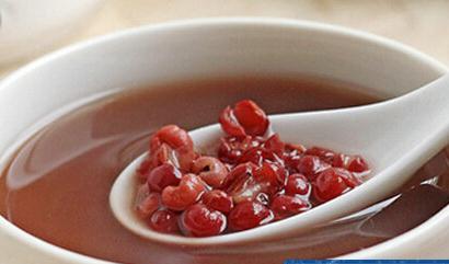 女人美容養(yǎng)顏湯大全 喝出紅潤(rùn)好氣色