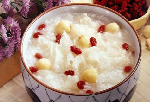 失眠有哪些食療方法？失眠吃什么好？
