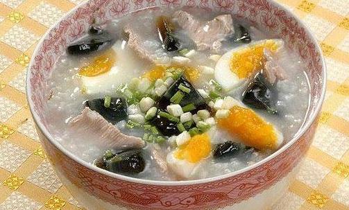 盜汗吃什么好？6種治療盜汗的食療方法
