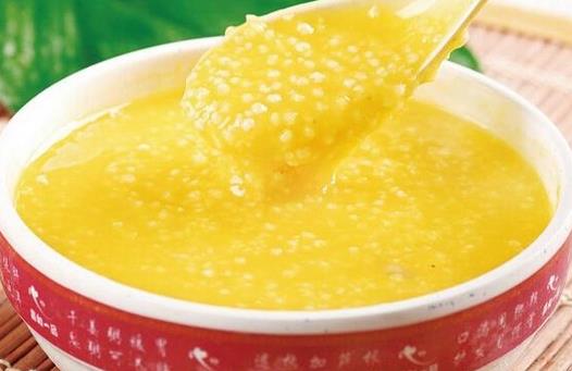 小米有什么養(yǎng)生功效？冬季吃小米養(yǎng)胃補腎