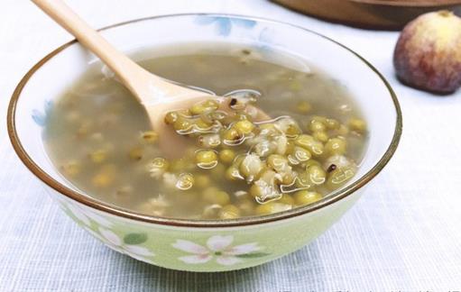 綠豆怎么煮容易爛？夏天喝綠豆湯的好處