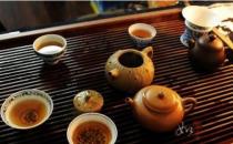 老人喝茶能降壓？五種茶適合老人