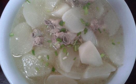 對(duì)女人身體好的經(jīng)濟(jì)養(yǎng)生湯