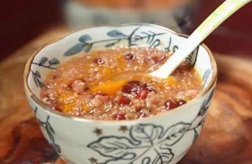 男性貧血吃什么好？男性補血的食療方法