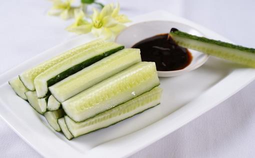 吃黃瓜好處多 食物搭配需謹(jǐn)慎