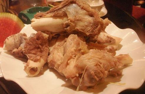 冬季補骨骼 “吃骨補骨”靠譜嗎？