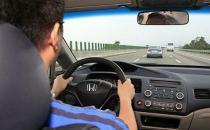 長(zhǎng)時(shí)間開車容易疲勞 習(xí)慣開車教你如何保健