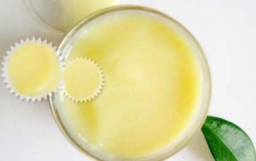蜂王漿有什么作用？蜂王漿的功效與食用方法