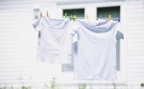 天氣潮濕衣服晾不干應(yīng)該怎么辦？