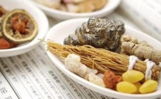 煲湯用什么藥材好？春季煲湯注意事項(xiàng)