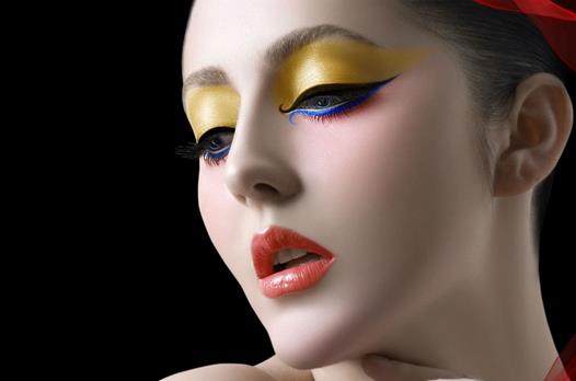 怎么延長(zhǎng)暈妝時(shí)間？打造均勻底妝是關(guān)鍵