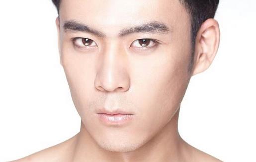 懶男人 4種超常規(guī)護(hù)膚法