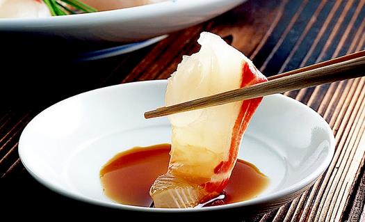 生魚(yú)片必須要這樣吃才安全