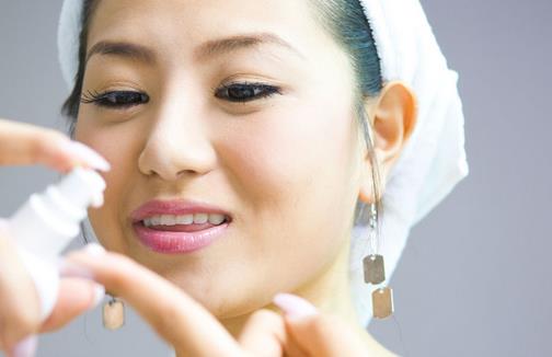 成人痘此消彼長(zhǎng)？痘肌護(hù)理法