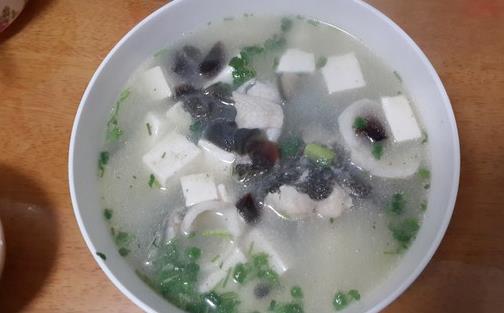 產(chǎn)后吃什么調(diào)理身體？四種產(chǎn)后飲食推薦