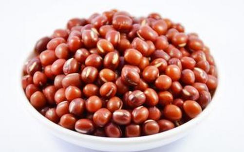 吃什么消除水腫？巧吃6種食物消水腫