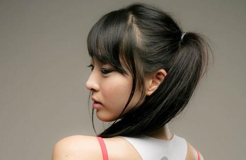 女性應(yīng)預(yù)防化妝品致敏 過敏發(fā)生后護(hù)理很重要