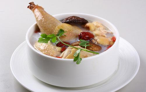 雞湯有哪些做法？枸杞雞湯食譜