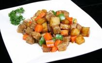 土豆燒牛肉怎么做？