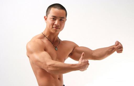 男人拳頭越大壽命就越長？手相決定壽命