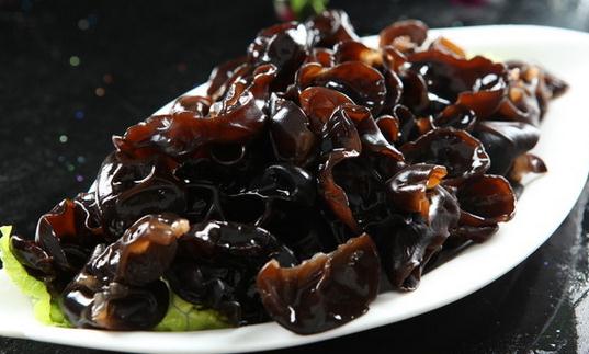 木耳有什么功效？木耳的做法