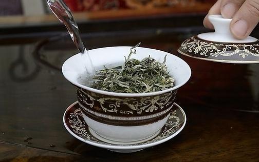 冷水泡茶？冷水泡茶好處更多哦！