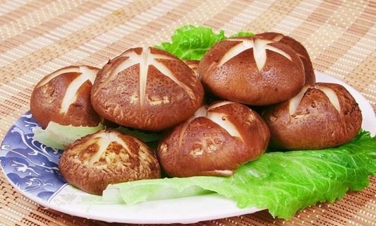 幾款香菇的營(yíng)養(yǎng)吃法