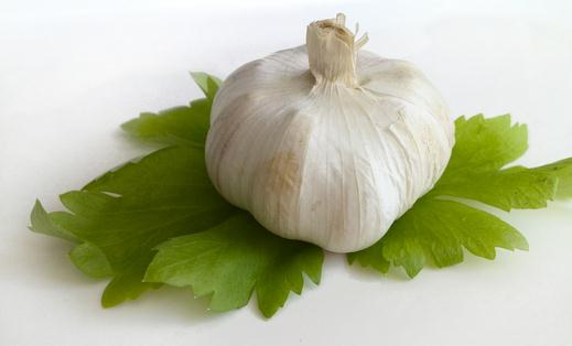 大蒜雖好 多吃無(wú)益