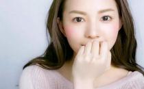 不清理黑頭有什么危害？如何去除黑頭
