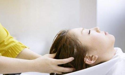 女人怎樣洗頭是最健康的？