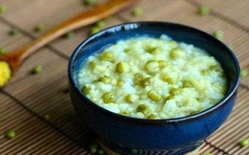學(xué)習(xí)用藥粥來美顏吧！