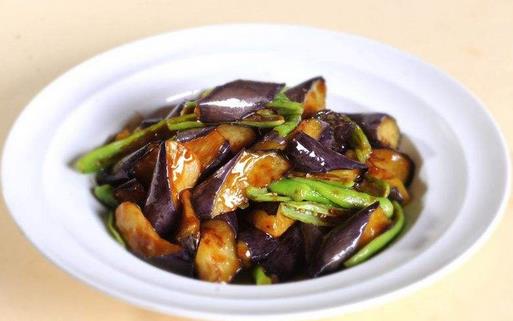 怎么炒茄子才不會(huì)變黑？