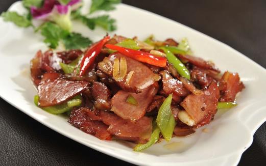 這些人千萬(wàn)不能吃臘肉！