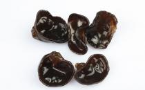 生吃干木耳有啥好處？