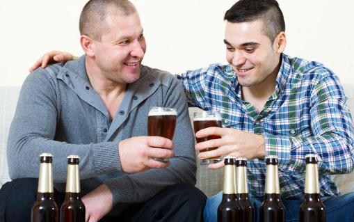 男人需知 飲酒的幾個(gè)誤區(qū)