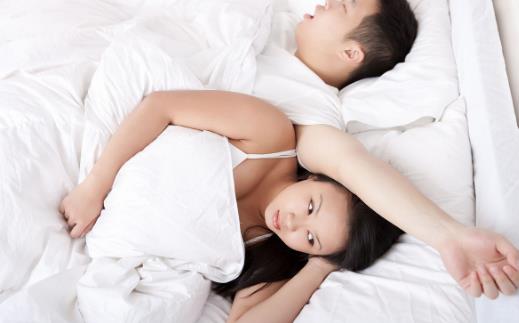 長期睡眠不足當(dāng)心高血壓！