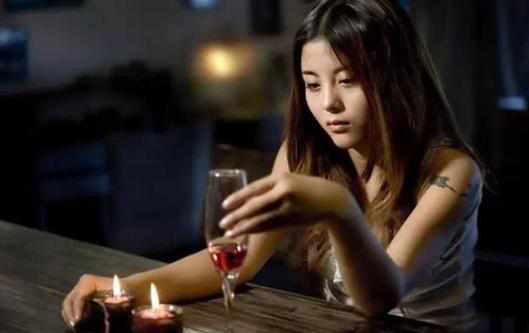 喝酒后千萬別吃這些致命藥！