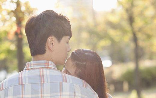 如何抓住男人的心？教你做個(gè)有魅力的女人