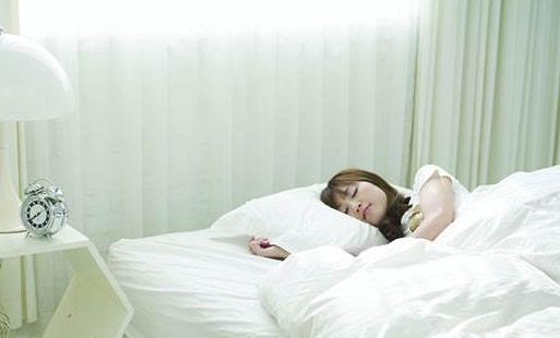 女人睡眠不足竟會誘發(fā)抑郁癥？