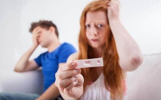備孕后長期不孕難懷孕 4個(gè)因素影響女性受孕