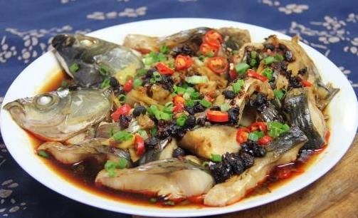 孕媽愛吃魚 選對(duì)魚對(duì)胎兒好 
