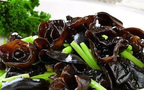 孕期補(bǔ)鐵食譜大全 孕期補(bǔ)鐵注意事項