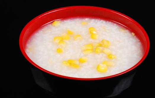 經(jīng)期學(xué)會(huì)好好護(hù)理皮膚 這些食物讓你有好容顏